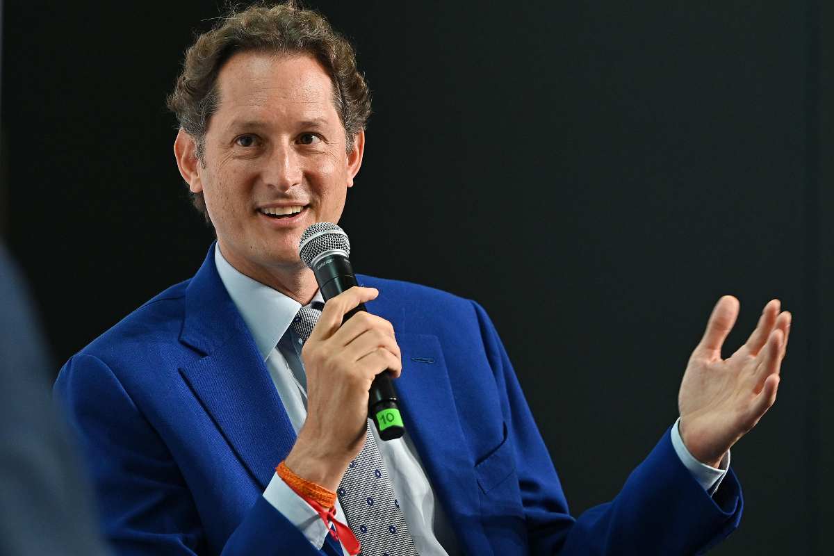 Juventus, ci pensa John Elkann: nome e prezzo sono quelli giusti, arriva lui Juventus, ci pensa John Elkann: nome e prezzo sono quelli giusti, arriva lui