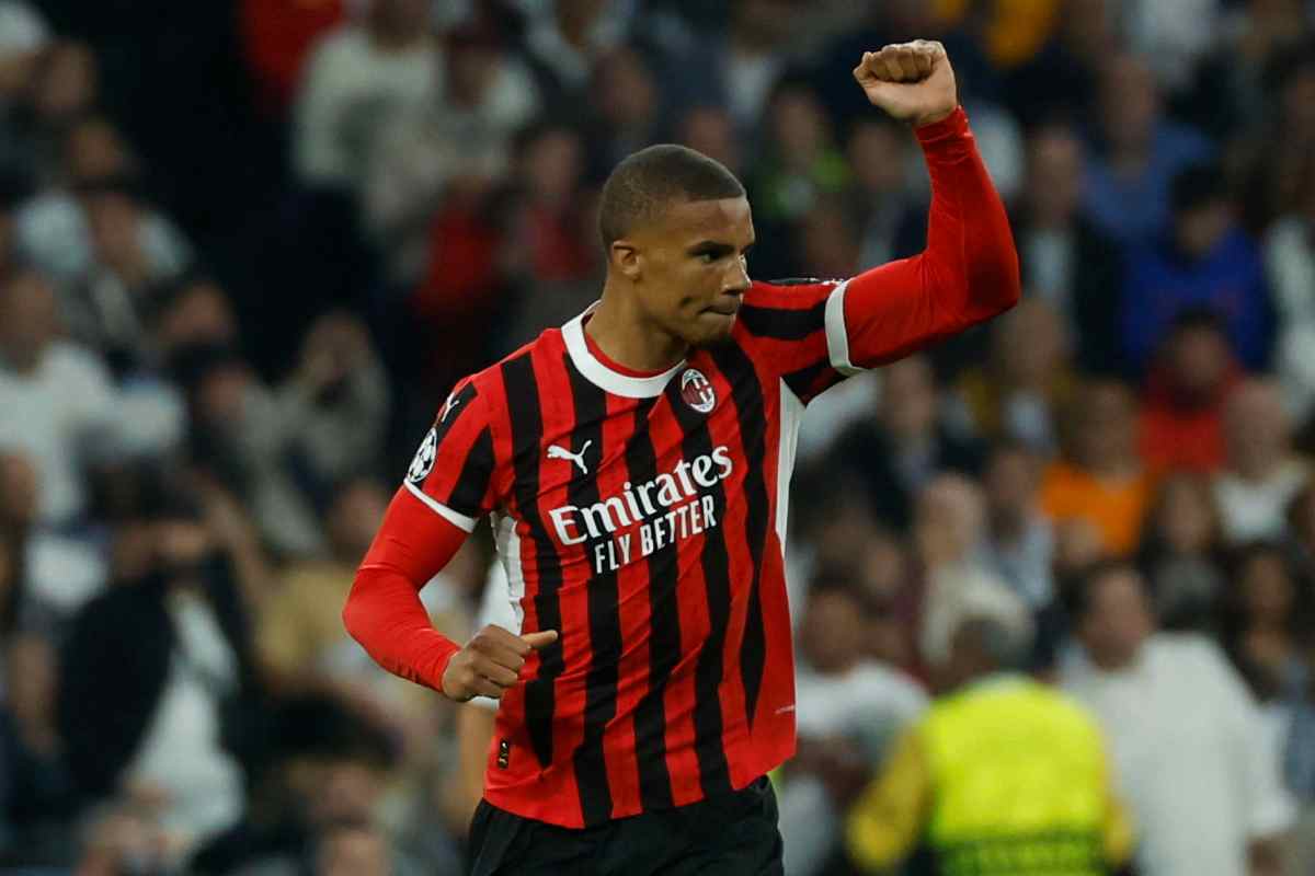 Malick Thiaw del Milan esulta dopo un gol