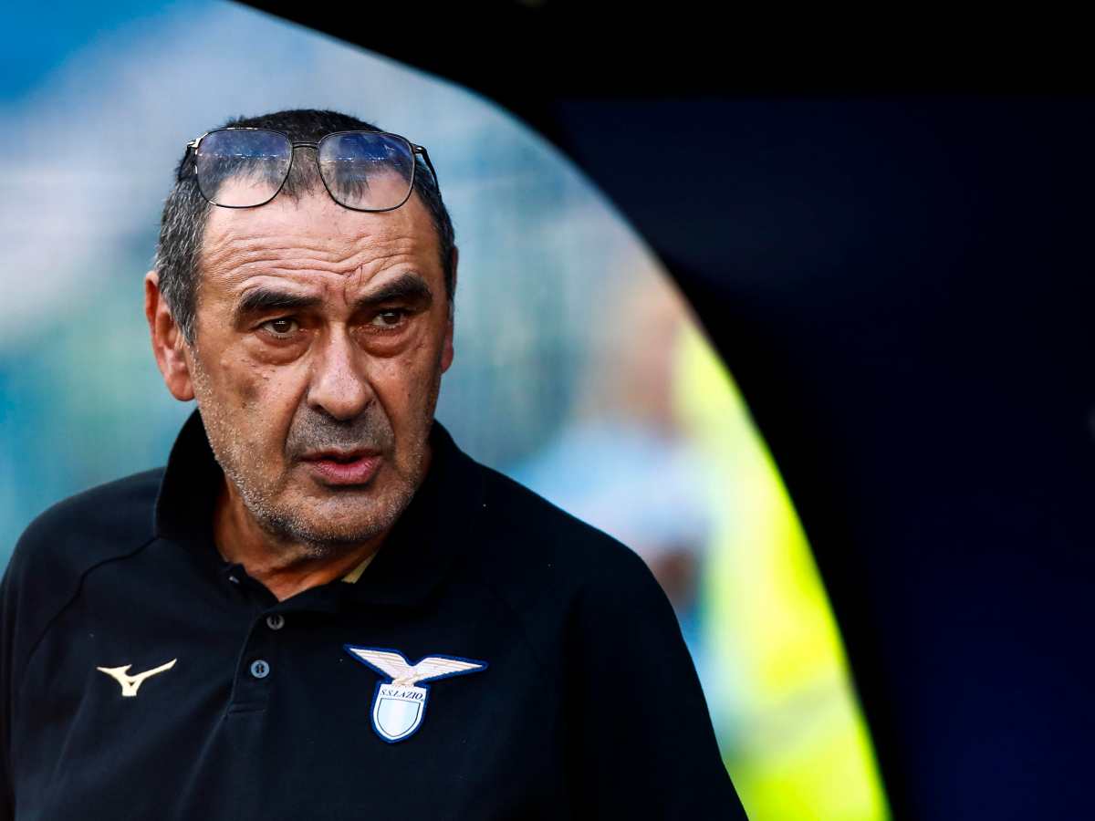Lazio, Sarri ora si arrabbia: 35 milioni sono difficili da rifiutare Lazio, Sarri ora si arrabbia: 35 milioni sono difficili da rifiutare