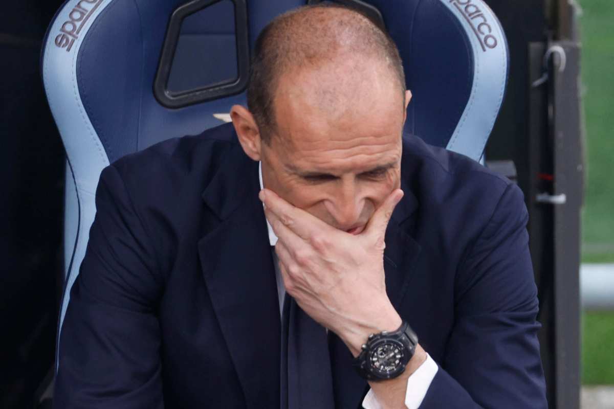 Max Allegri pensieroso