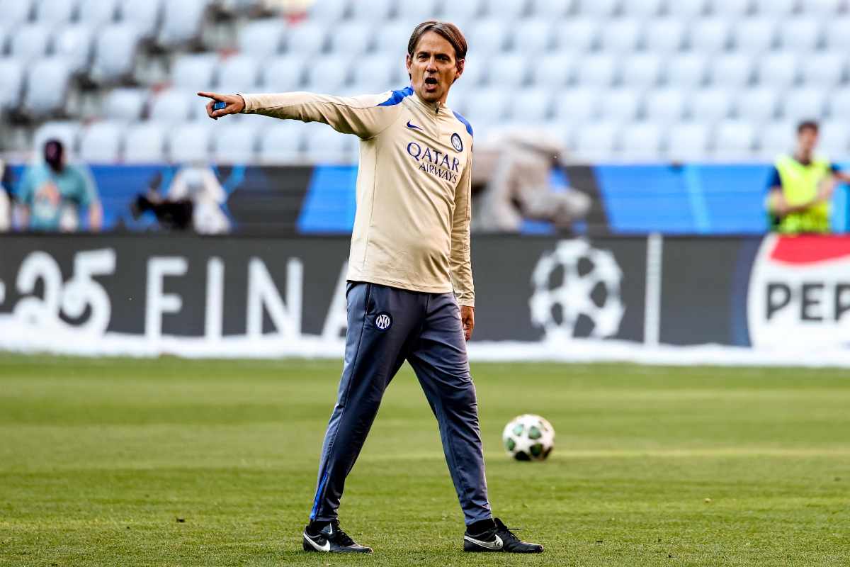 Inzaghi saccheggia l’Inter: due titolari pronti a raggiungerlo, c’è l’offerta Inzaghi saccheggia l’Inter: due titolari pronti a raggiungerlo, c’è l’offerta