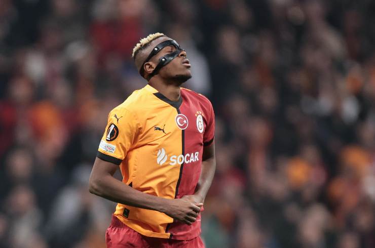 Victor Osimhen con la maglia del Galatasaray