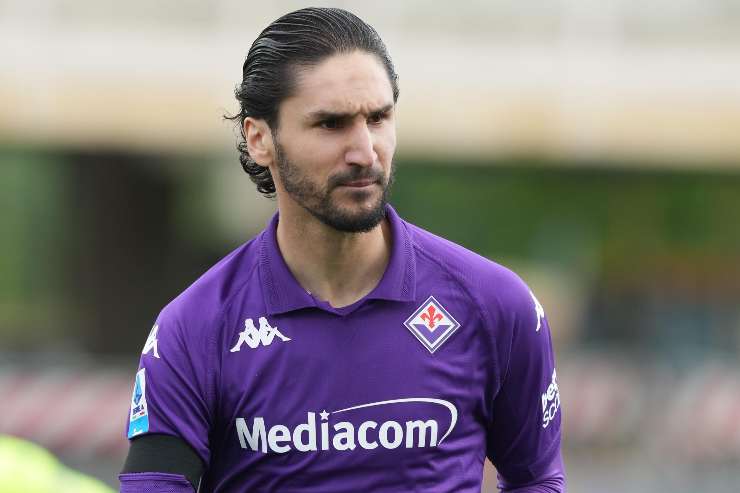 Yacine Adli con la maglia della Fiorentina