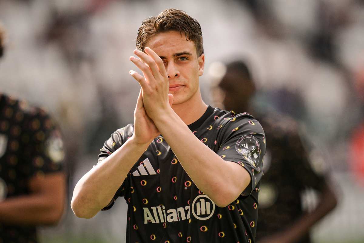 Yildiz, decisione improvvisa della Juventus: Comolli non torna più indietro Yildiz, decisione improvvisa della Juventus: Comolli non torna più indietro