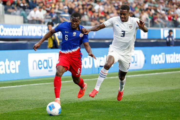 Yunus Musah in campo con gli Stati Uniti