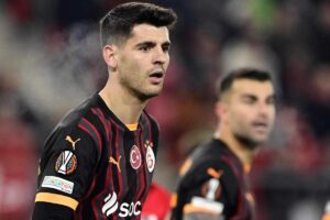 Alvaro Morata in primo piano