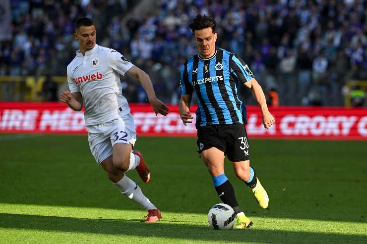 Ardon Jashari in azione con la maglia del Bruges