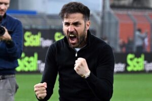Cesc Fabregas esulta