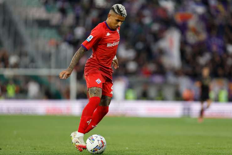 Dodo in azione con la maglia della Fiorentina