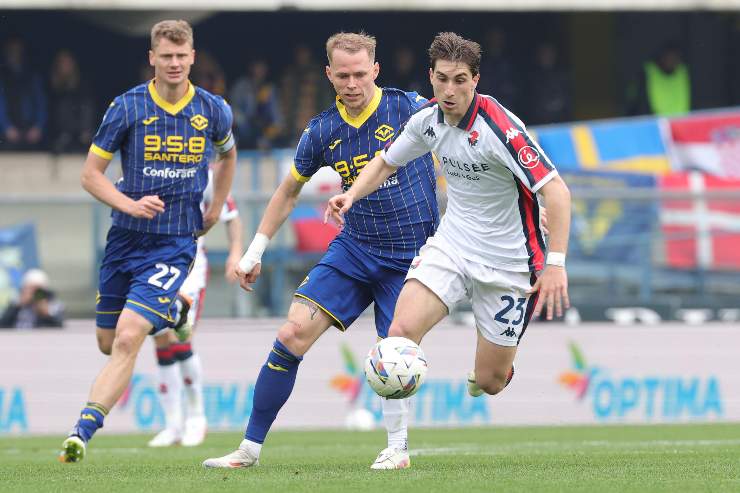 Fabio Miretti in azione con la maglia del Genoa