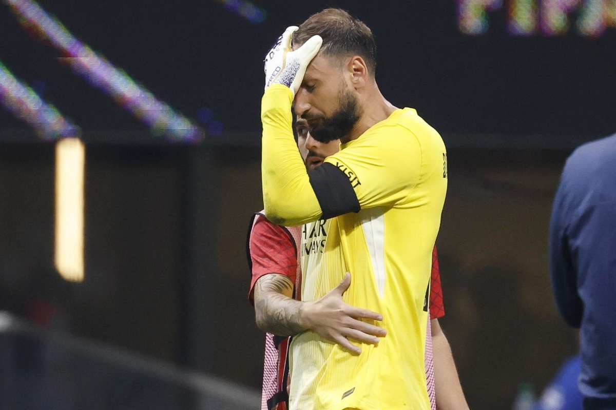 Donnarumma, la svolta sul futuro: il clamoroso intreccio con il Milan Donnarumma, la svolta sul futuro: il clamoroso intreccio con il Milan