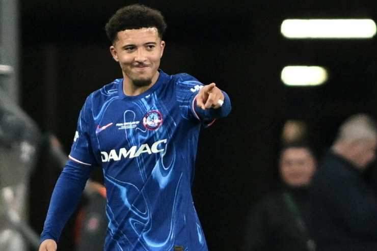 Jadon Sancho esulta