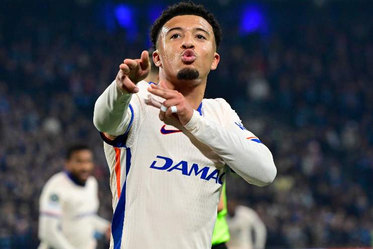 Jadon Sancho esulta
