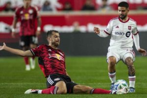 Lorenzo Insigne in azione con la maglia del Toronto