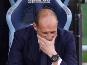 Massimiliano Allegri a testa bassa
