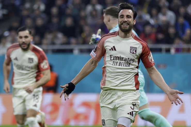 Nicolas Tagliafico esulta dopo un gol