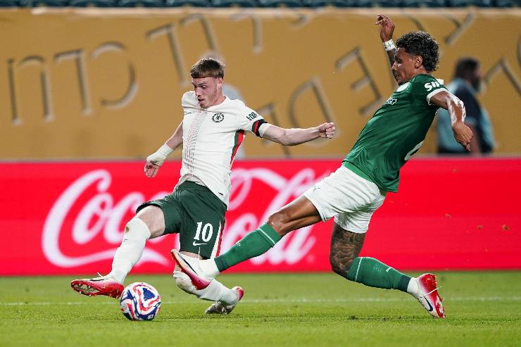 Richard Rios in azione contro il Chelsea al Mondiale per Club
