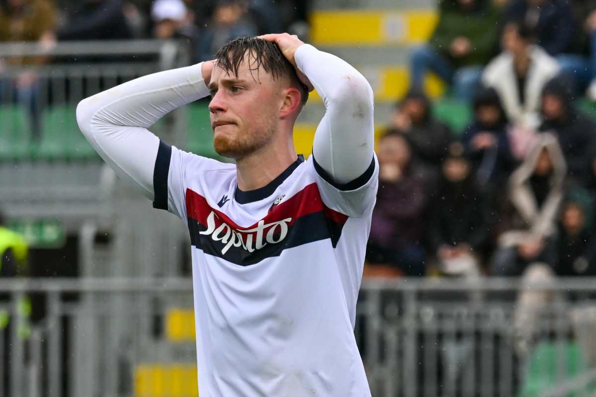 Napoli, cambia tutto: monito al Bologna, virata su altri due obiettivi Napoli, cambia tutto: monito al Bologna, virata su altri due obiettivi