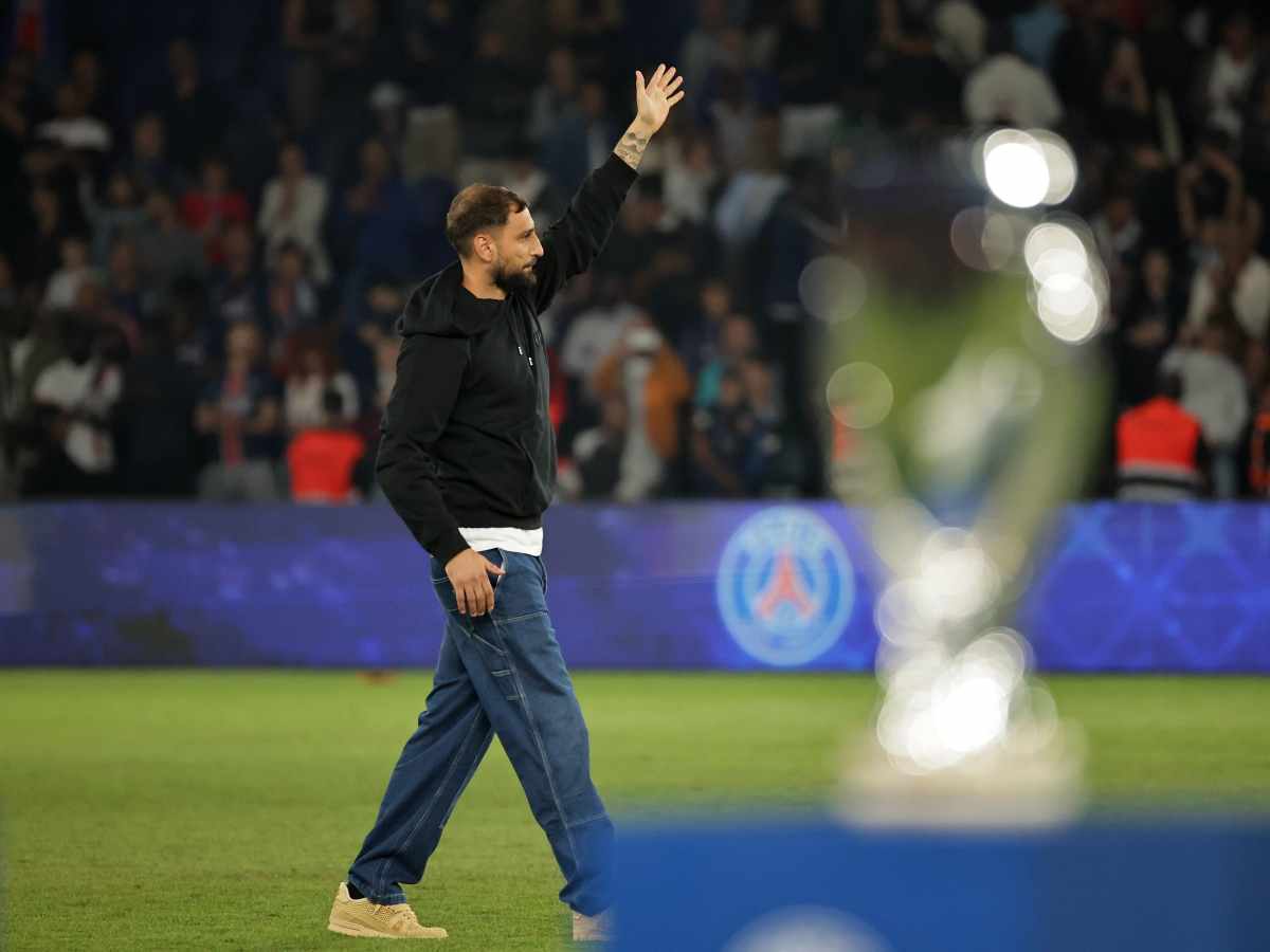 Senza Donnarumma il PSG parla ancora italiano: il nuovo idolo dei tifosi Senza Donnarumma il PSG parla ancora italiano: il nuovo idolo dei tifosi