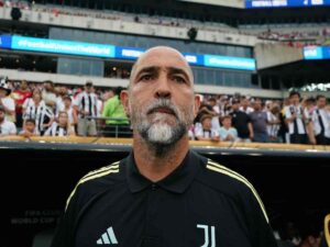 Igor Tudor arrabbiato sulla panchina della Juventus