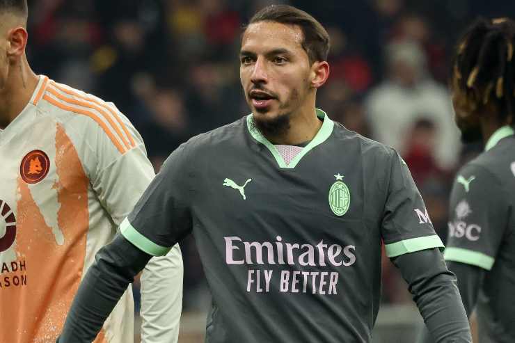 Ismael Bennacer con la maglia del Milan