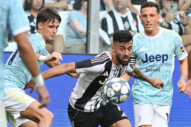 Nico Gonzalez in azione contro la Juve Next Gen