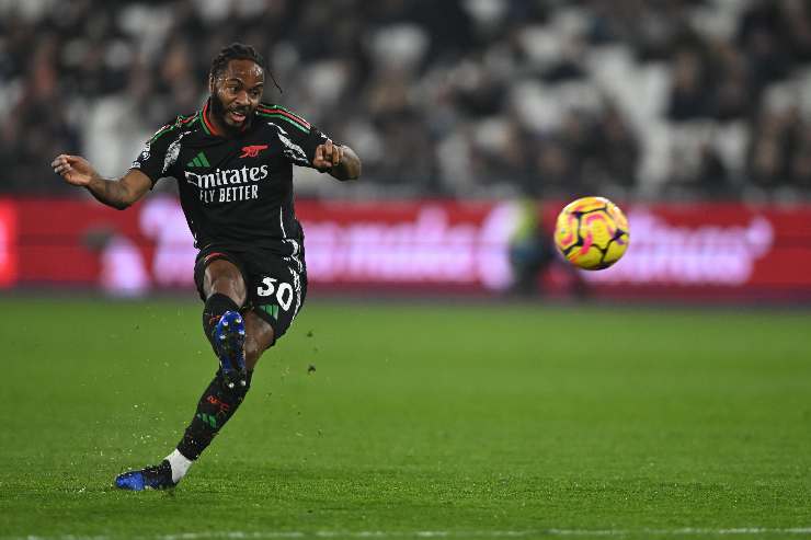 Raheem Sterling calcia