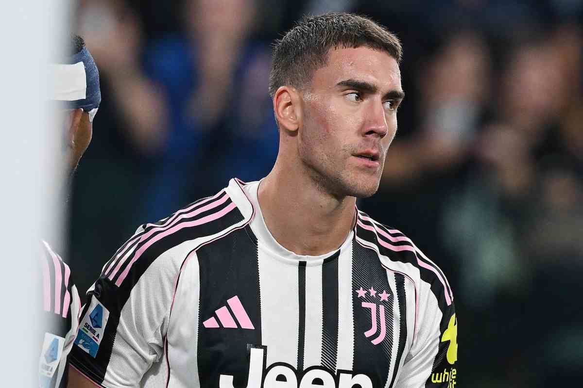 Vlahovic e ora che si fa? La Juve riflette sul futuro: i possibili scenari Vlahovic e ora che si fa? La Juve riflette sul futuro: i possibili scenari