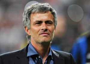 Mourinho Chivu Inter esonero