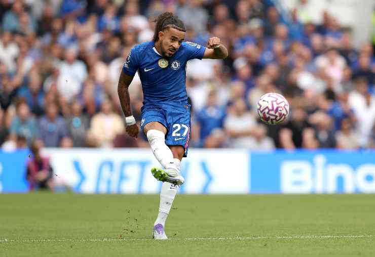 Malo Gusto in azione con il Chelsea