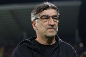 Ivan Juric pensieroso e preoccupato