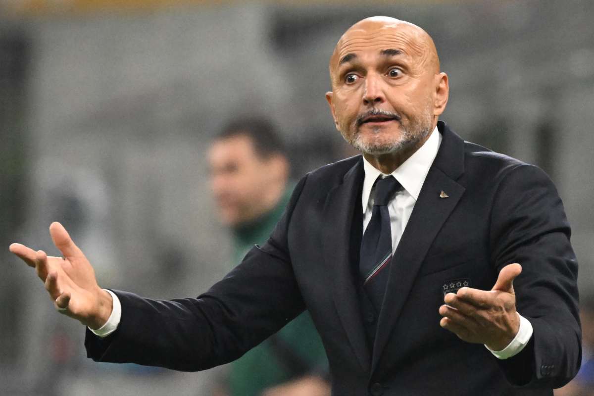Italy’s head coach Luciano Spalletti reacts during the UEFA Nations League soccer match between Italy and France